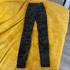 Lululemon aligns
